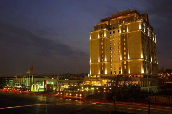 Holiday Inn Istanbul Airport Otel