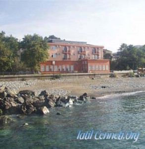 Memişoğlu Hotel , Rize otelleri , Fındıklı Otelleri